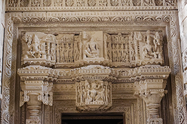 Gwalior-Temples de Sas Bhu-006